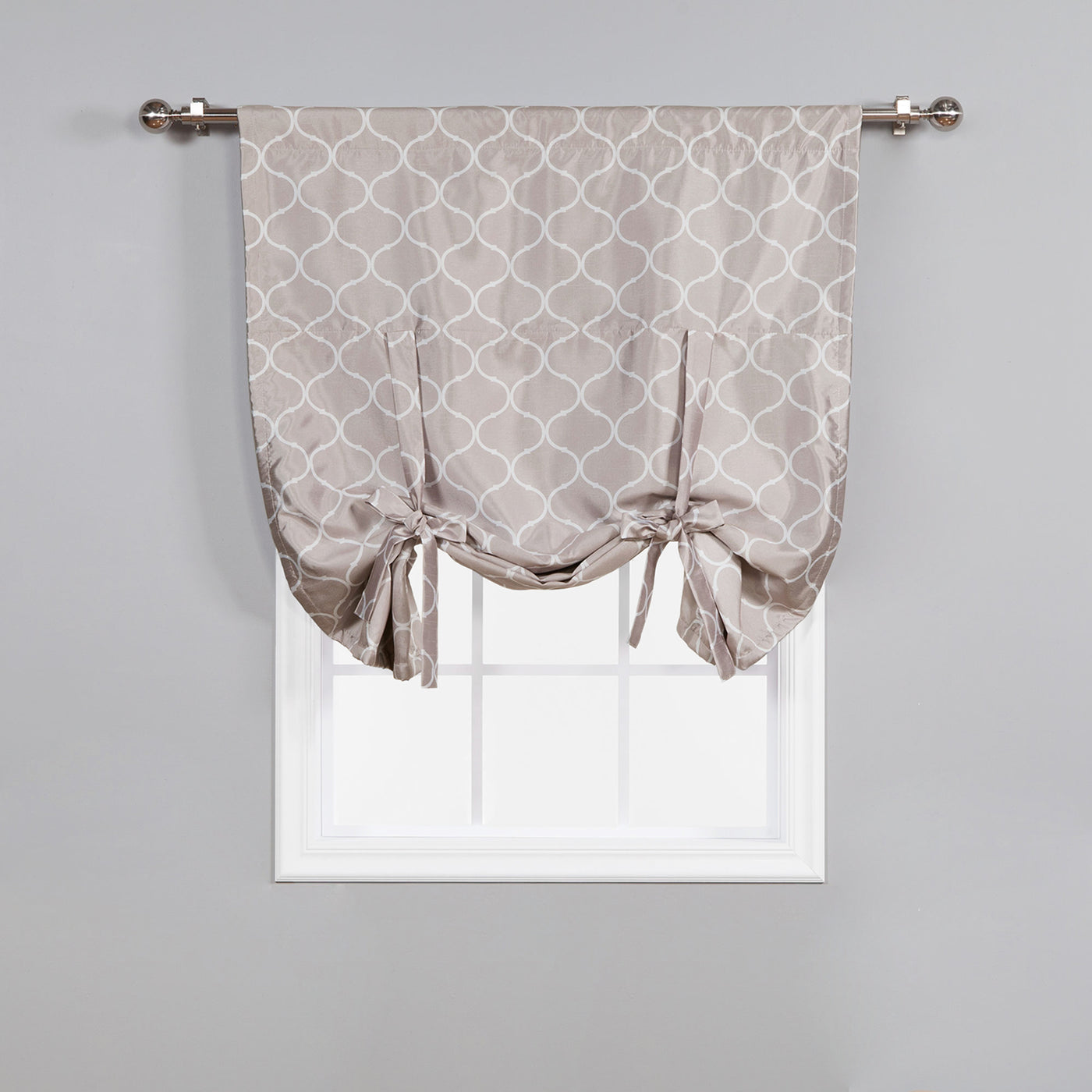 Quatrefoil Blackout Shade
