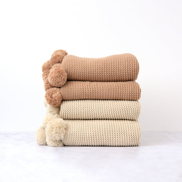 Bolme Throw