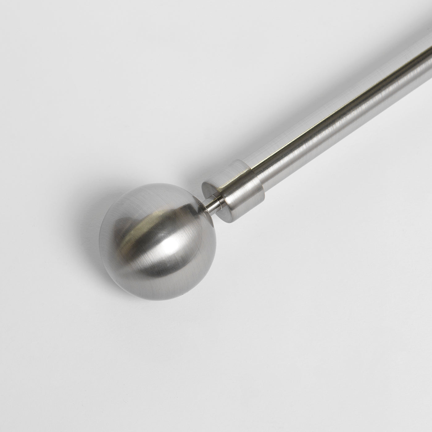 Metal Ball Single Curtain Rod