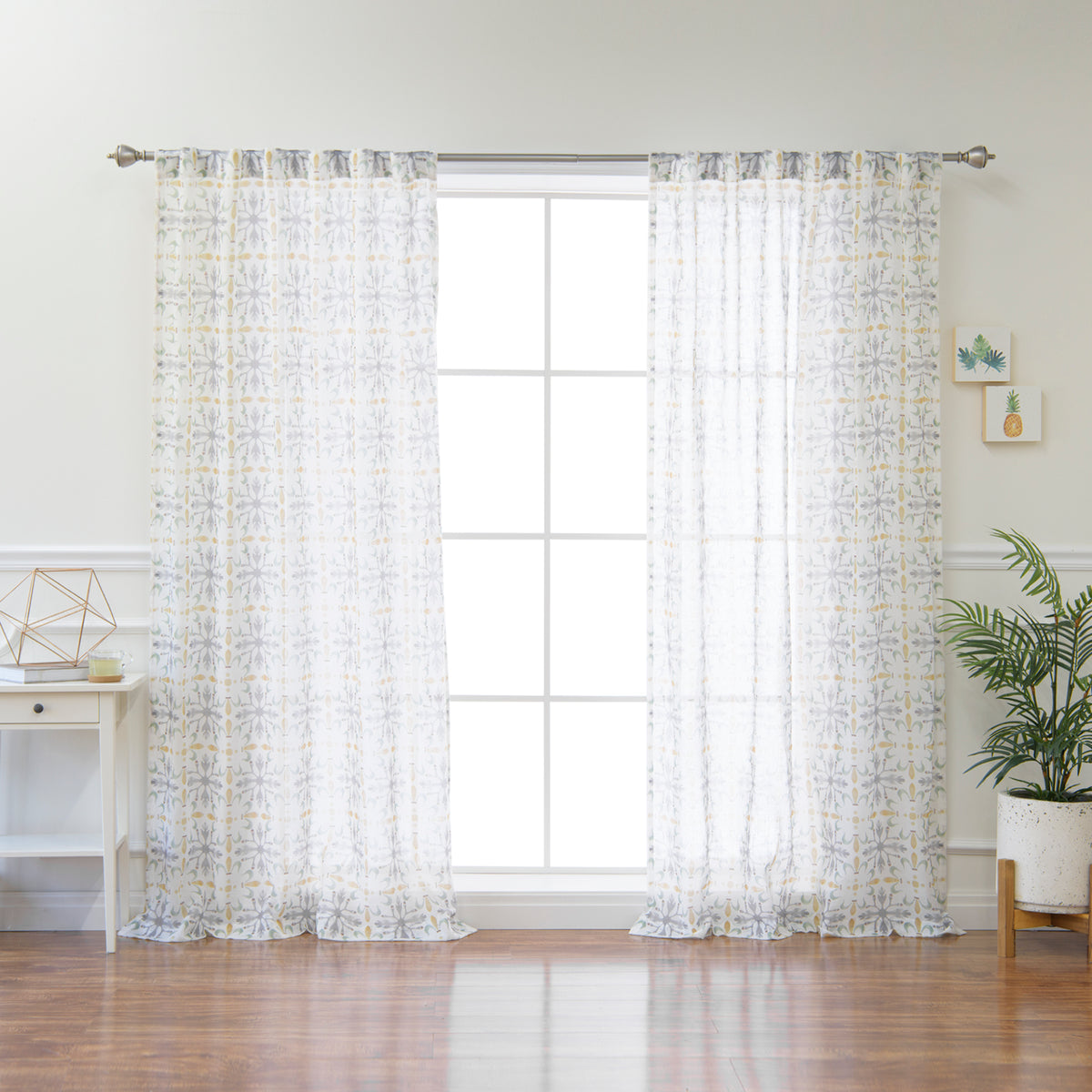 Fiesta Curtain